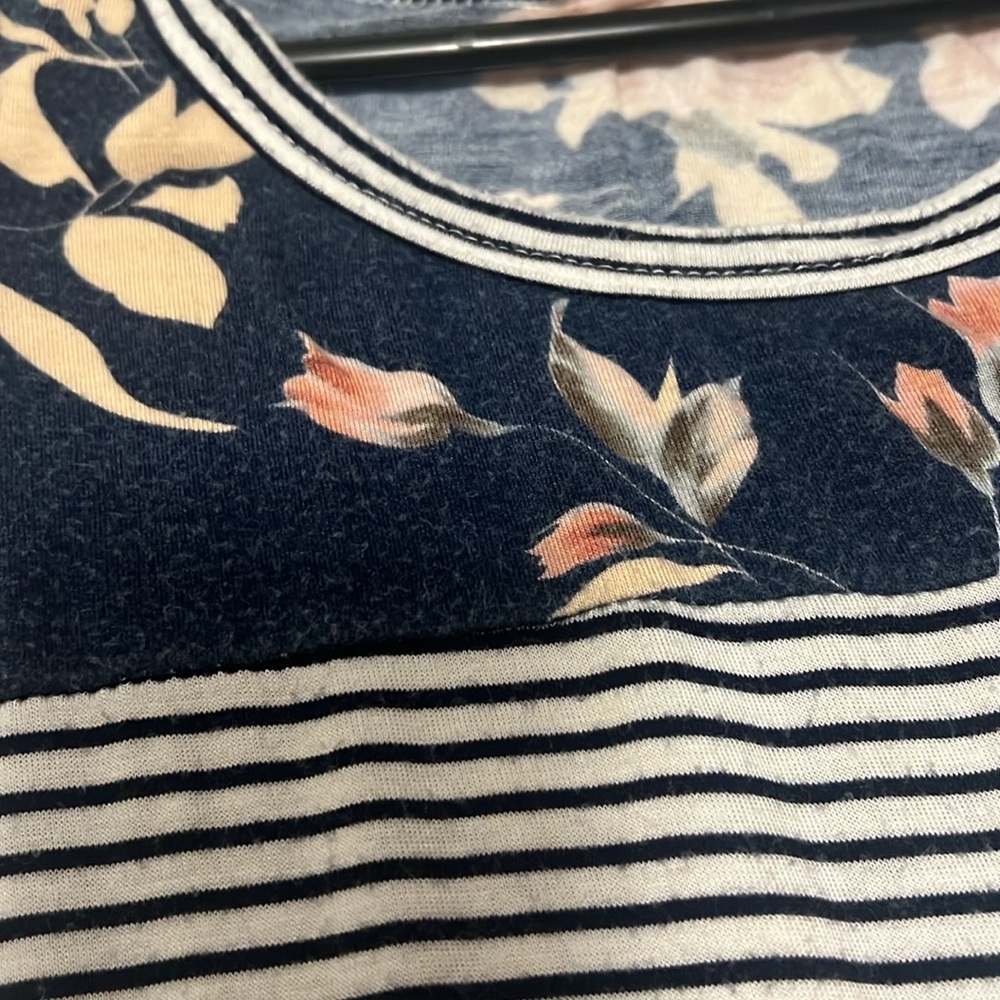 Tank top - Picture 4 of 5